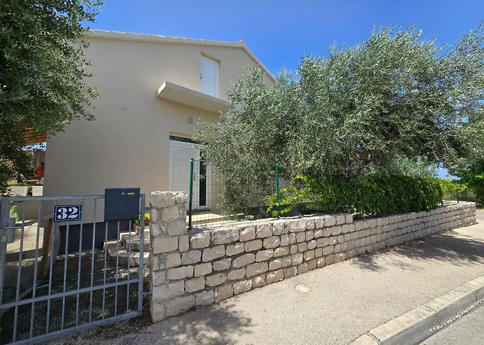 Apartman Nea